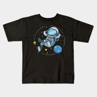 Astronaut Relaxing Kids T-Shirt